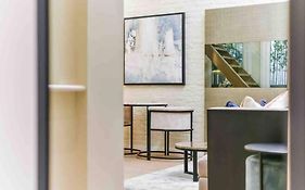 Luxury Modern Apartment