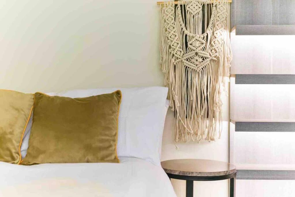 Luxury Modern Apartment Londra Esterno foto